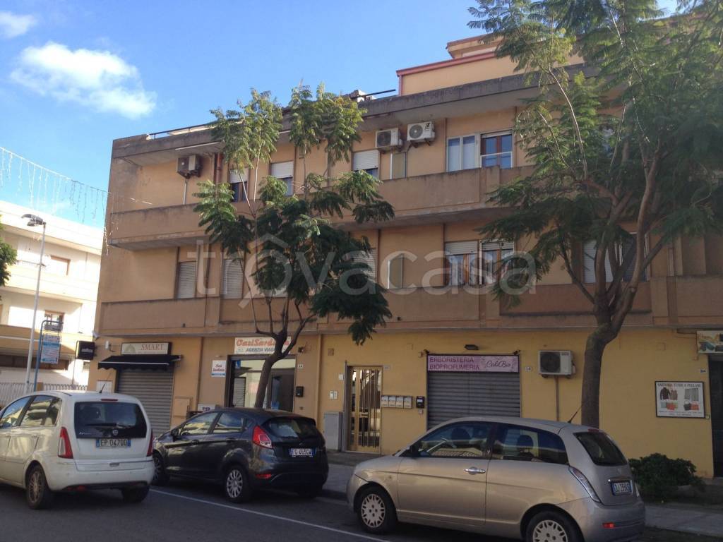 Appartamento in vendita ad Assemini via Sardegna, 34