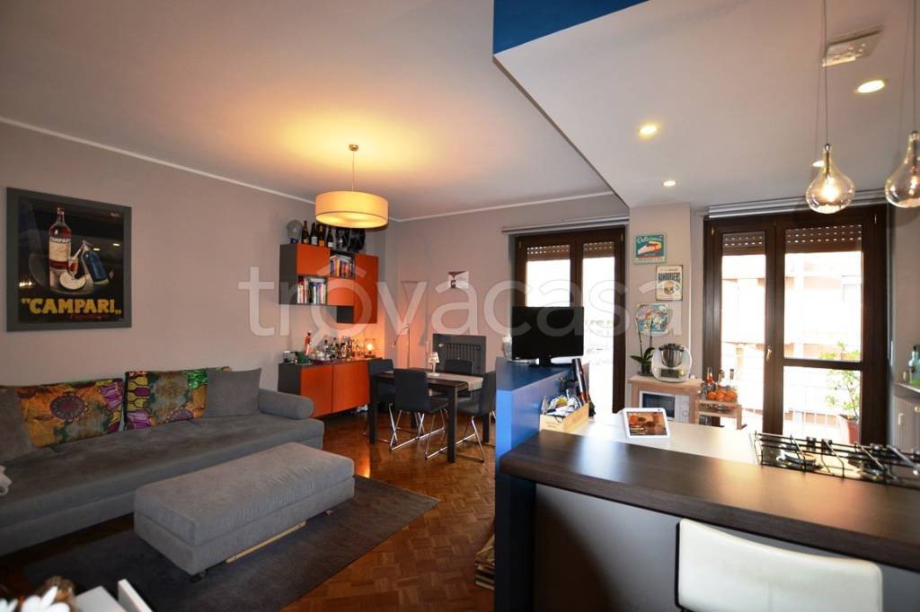 Appartamento in vendita a Biella via Giuseppe Perotti, 2