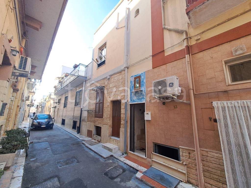 Appartamento in vendita a Capurso via Giuseppe Di Vagno, 15