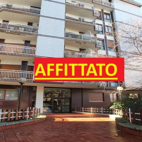 Appartamento in affitto a Monza via Luigi Meraviglia