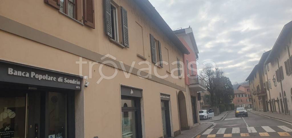 Appartamento in vendita a Imbersago via Contessalina Castelbarco