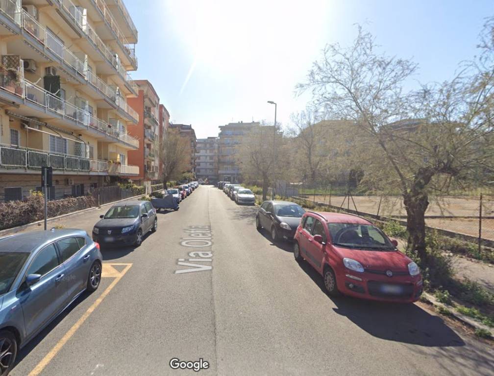 Appartamento in affitto a Roma via Oletta