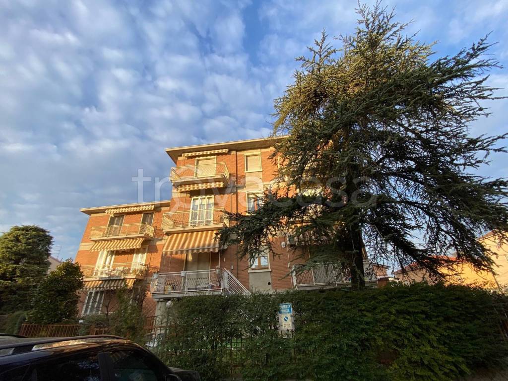 Appartamento in vendita a Parma via Emilia Ovest, 159