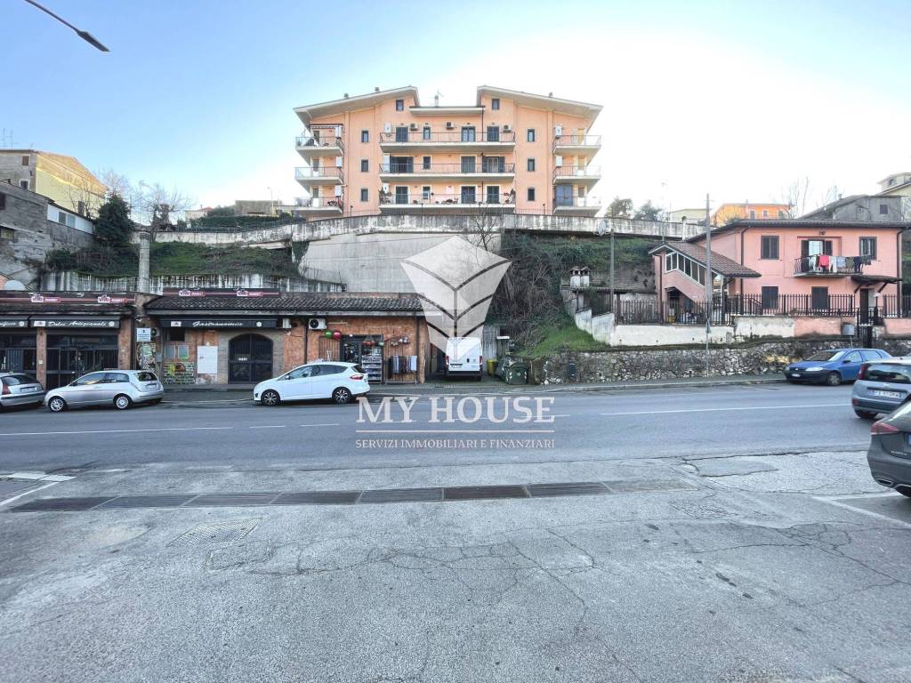 Appartamento in vendita a Labico via Francesco Ficoroni, 130