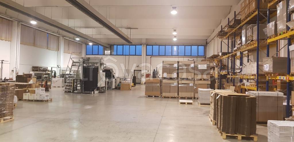 Capannone Industriale in vendita a Castelgomberto via della Scienza