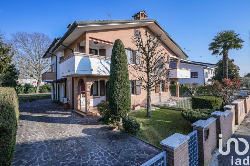 Villa Bifamiliare in vendita a Copparo via Mario Fedozzi, 5