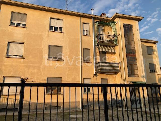 Appartamento in vendita a Vigevano corso Milano, 45