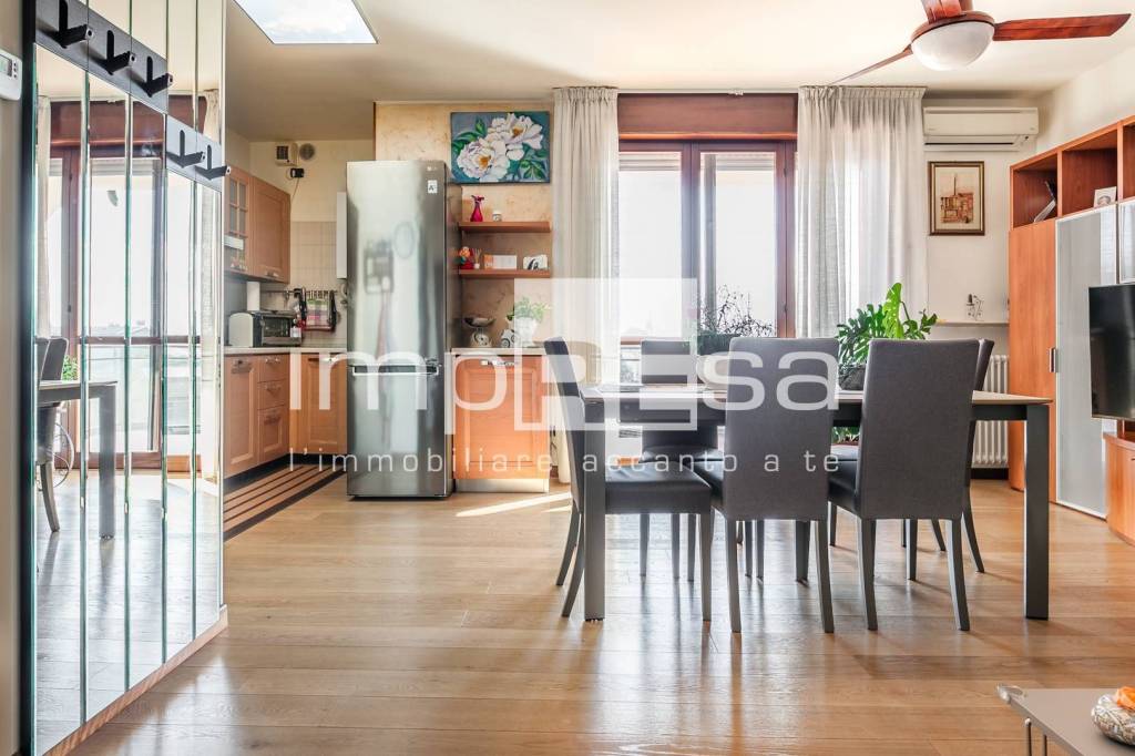 Appartamento in vendita a Treviso via Luigi Pinelli, 24