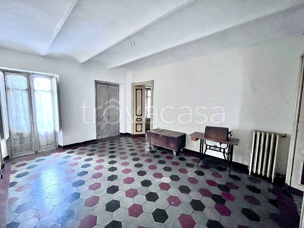 Appartamento in vendita ad Asti piazza Guglielmo Marconi, 23
