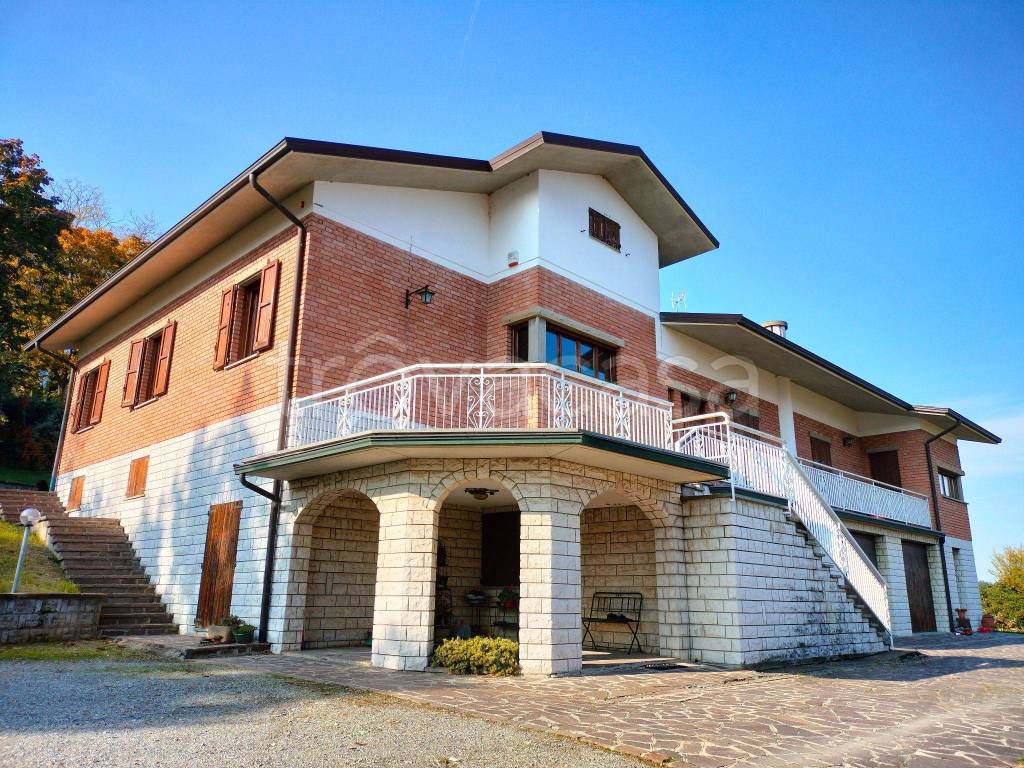 Villa in in vendita da privato a Fiorano Modenese via Rio delle Amazzoni, 50
