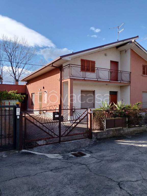 Villa Bifamiliare in vendita a San Giovanni Teatino