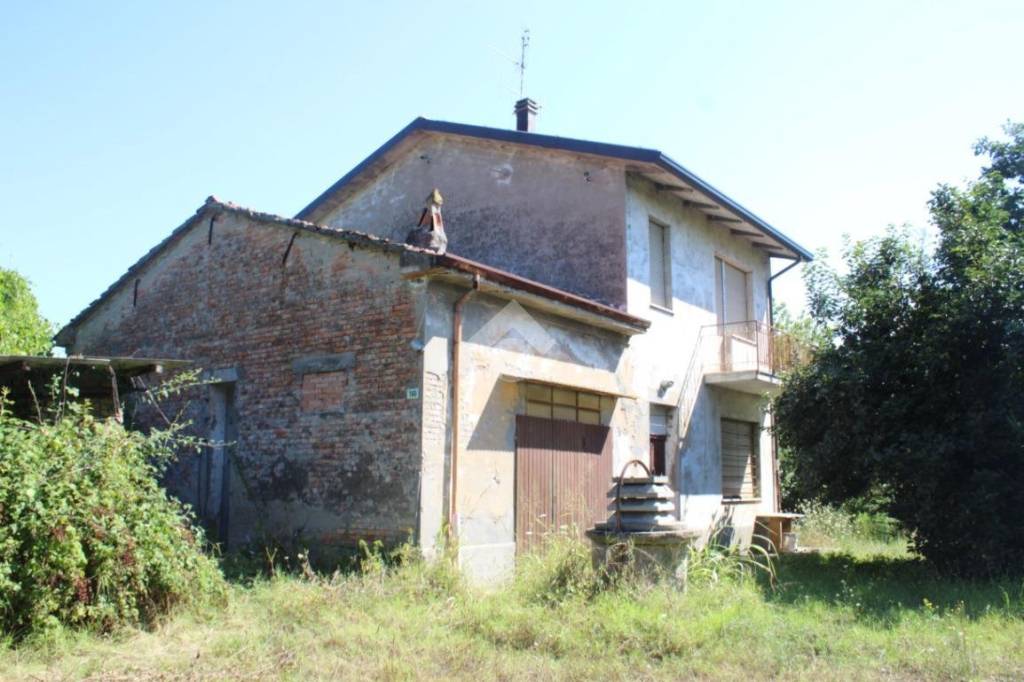 Casa Indipendente in vendita a Cesena piazzale Ricci Oliviero, 160
