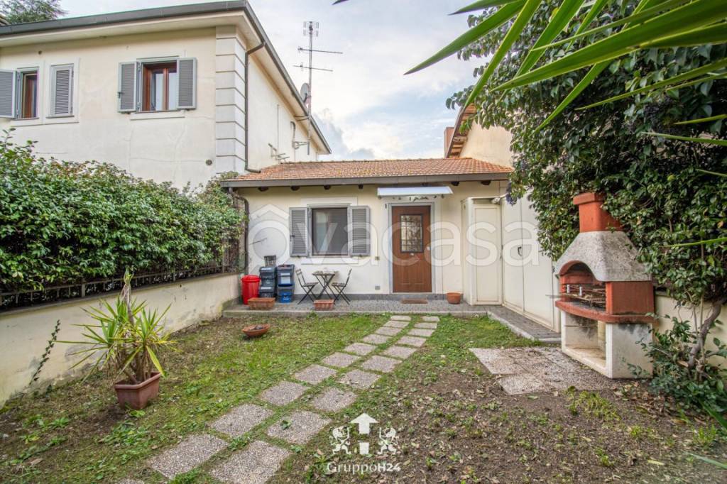 Appartamento in vendita a Marino via Nettunense, 67