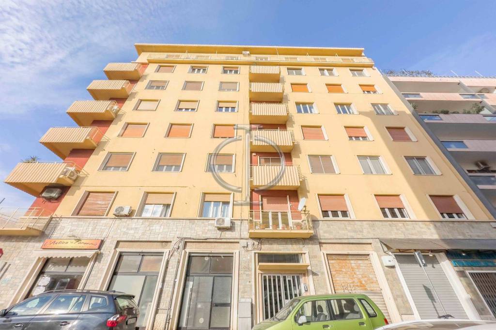 Appartamento in vendita a Bari via Fratelli Rosselli