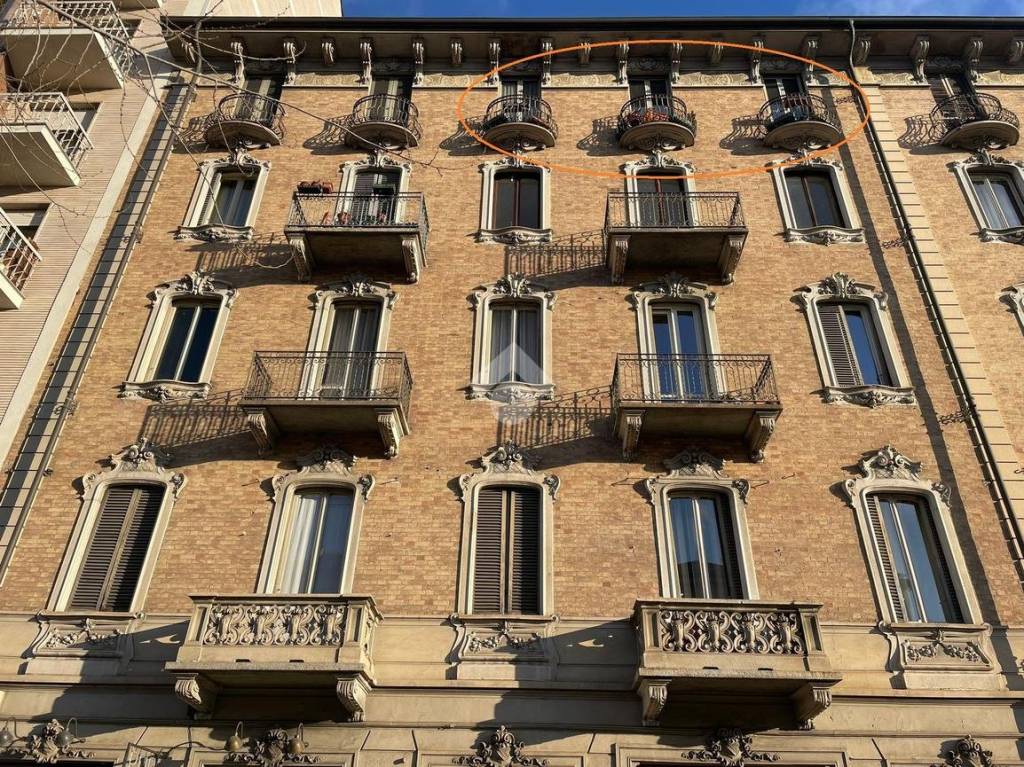Appartamento in vendita a Torino corso Regina Margherita, 192
