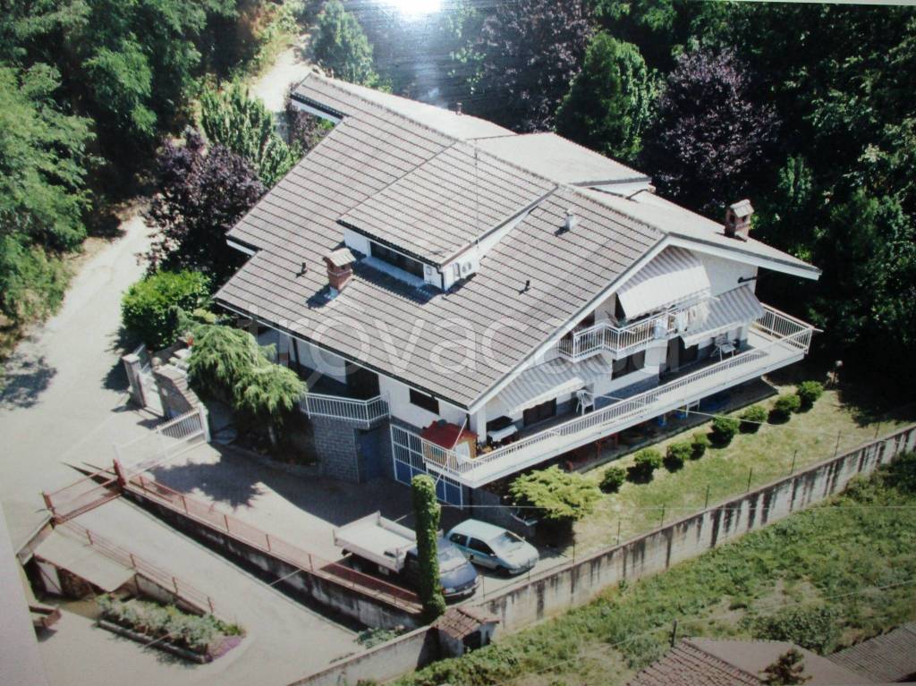 Villa Bifamiliare in vendita a Trofarello via Serra, 6