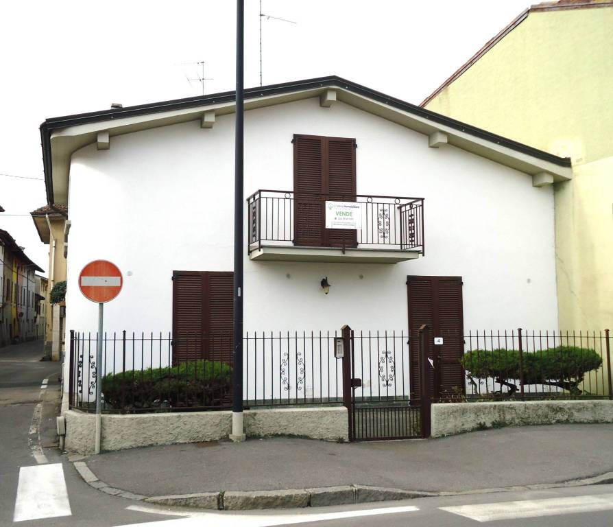 Villa in vendita a Brignano Gera d'Adda via Vittorio Emanuele ii, 6