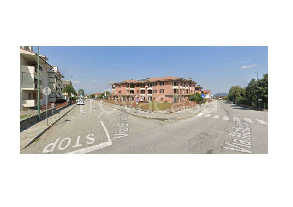 Garage in vendita a Bagnolo Piemonte via Giuseppe Verdi, 6