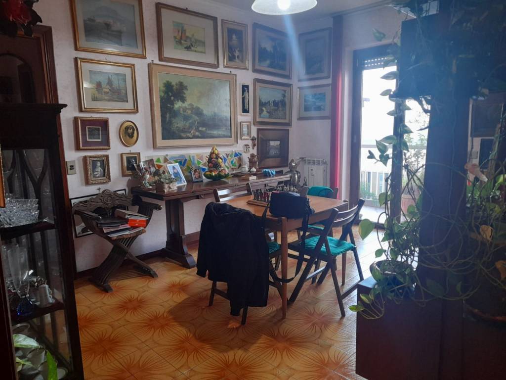 Appartamento in vendita a Roma via Edoardo d'Onofrio