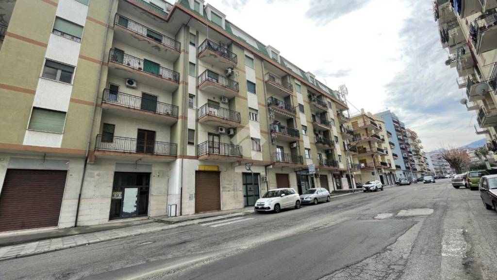 Appartamento in vendita a Corigliano-Rossano c/da Petra, 14