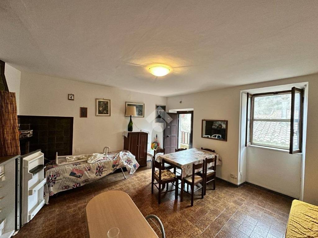 Appartamento in vendita a Piansano vicolo vecchio, 26