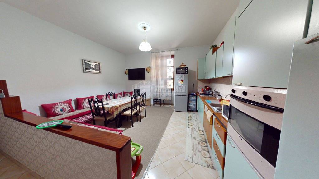 Appartamento in vendita a Pomigliano d'Arco via Buon Pensiero, 3