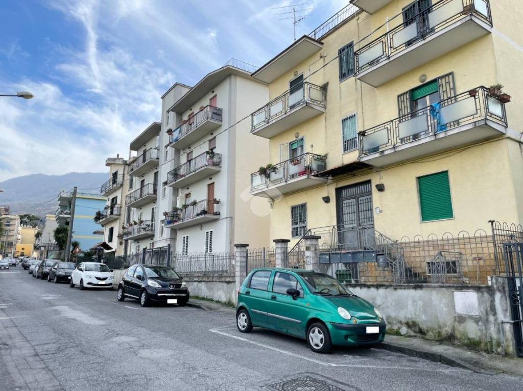 Appartamento in vendita a Pollena Trocchia via Camillo Benso Conte di Cavour, 51