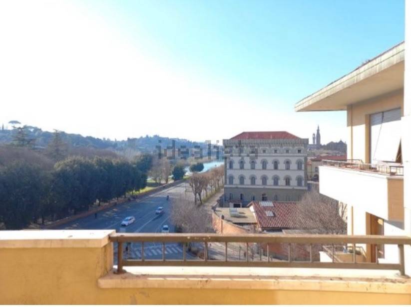 Appartamento in in affitto da privato a Firenze lungarno del Tempio, 52