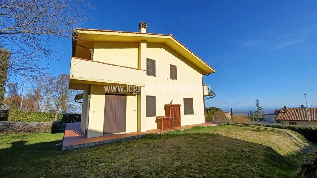 Villa in vendita a Sarteano via Amiata