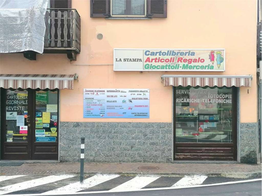 Negozio in vendita a La Cassa via Givoletto, 2
