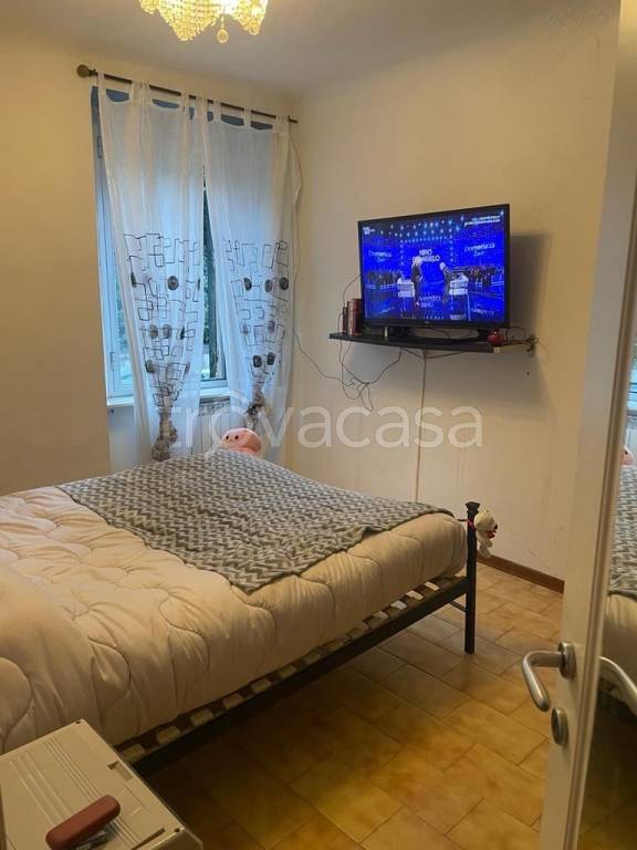 Appartamento in in affitto da privato a Genova via Romana di Quarto, 65