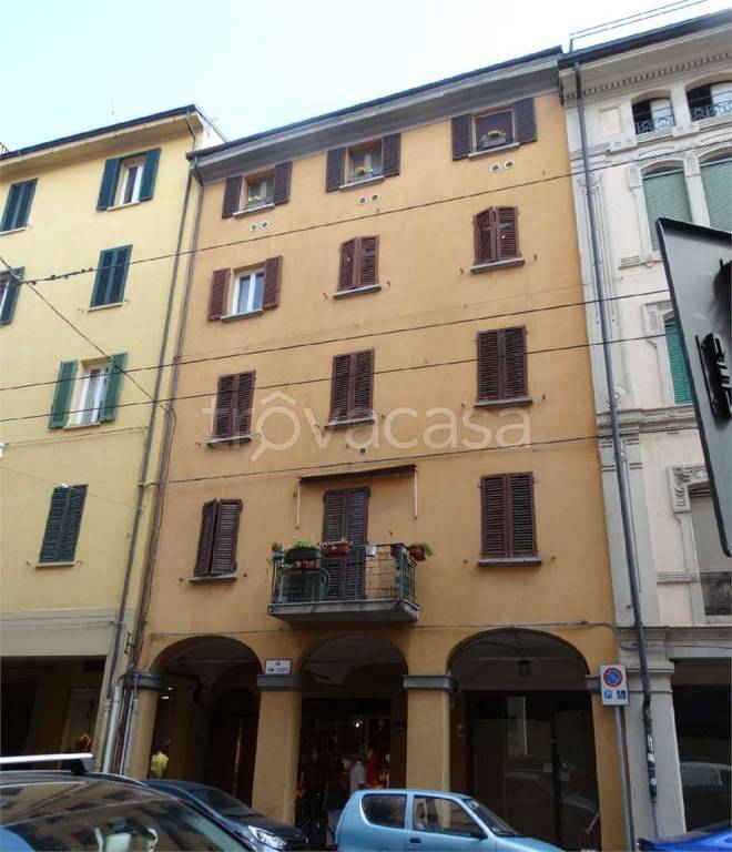 Appartamento all'asta a Bologna via San Felice , 45