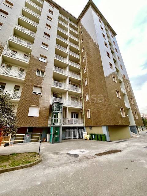 Appartamento in vendita a Trezzano sul Naviglio via Marco Greppi, 3