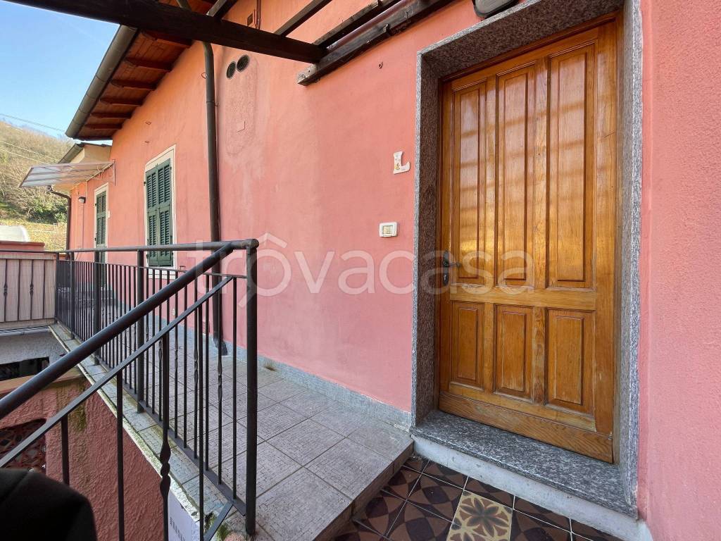 Casa Indipendente in vendita a Tovo San Giacomo via Roma