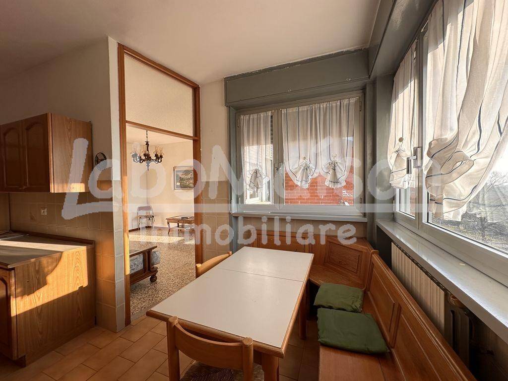 Appartamento in vendita a Gavirate via giuseppe verdi, 29