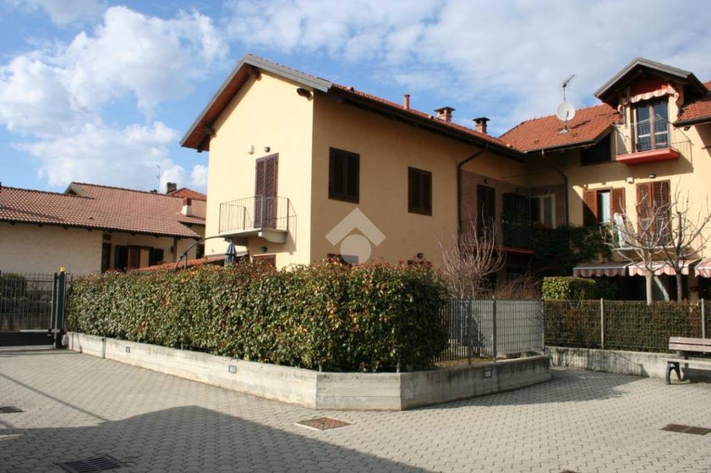 Villa a Schiera in vendita a San Maurizio Canavese via Giacomo Matteotti, 73