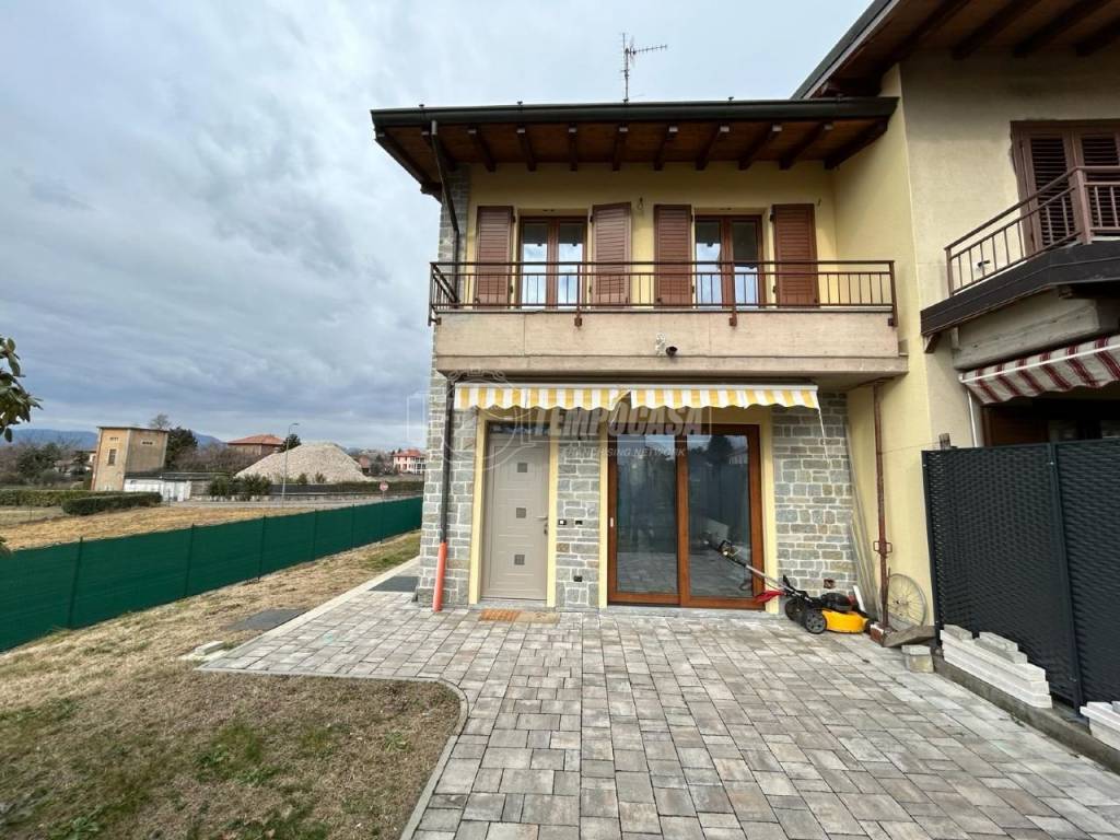 Villa a Schiera in vendita a Valmorea via Cavallitti 59/11