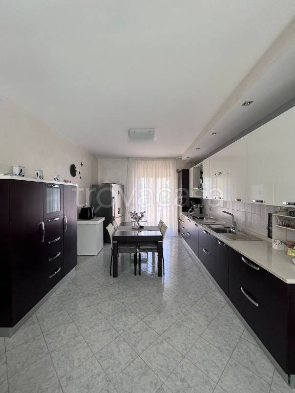 Appartamento in in vendita da privato a Reggio di Calabria via Sbarre Inferiori