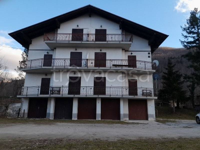 Appartamento in vendita a Pievepelago via Lazze di Sopra, 18
