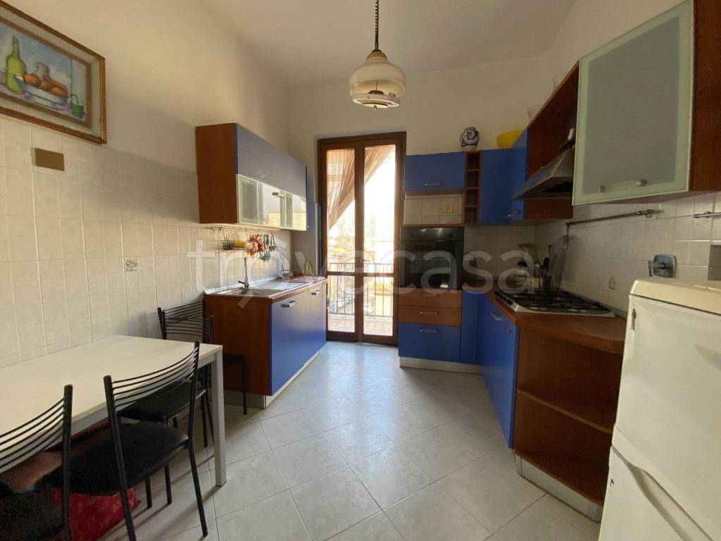 Appartamento in vendita a Grottaferrata via Fiume