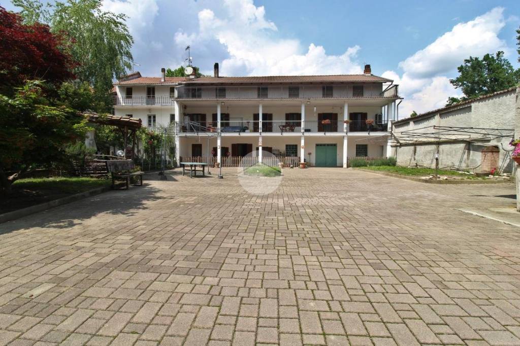 Casa Indipendente in vendita ad Albiano d'Ivrea cascina risola, 4
