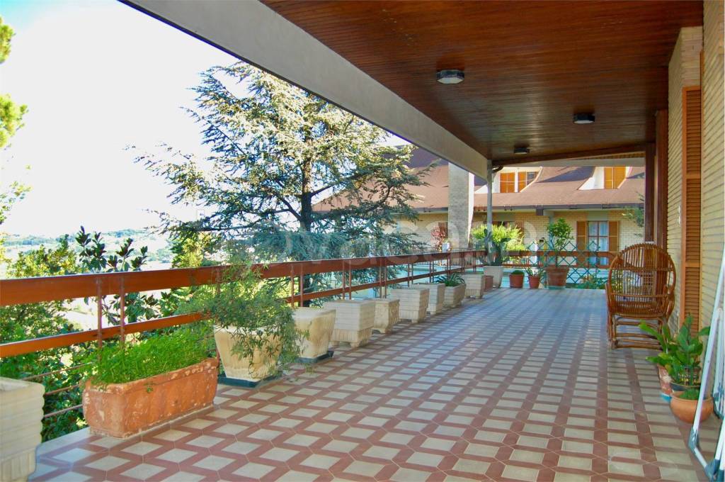 Villa in vendita a Montegranaro via Gioacchino Rossini, 2