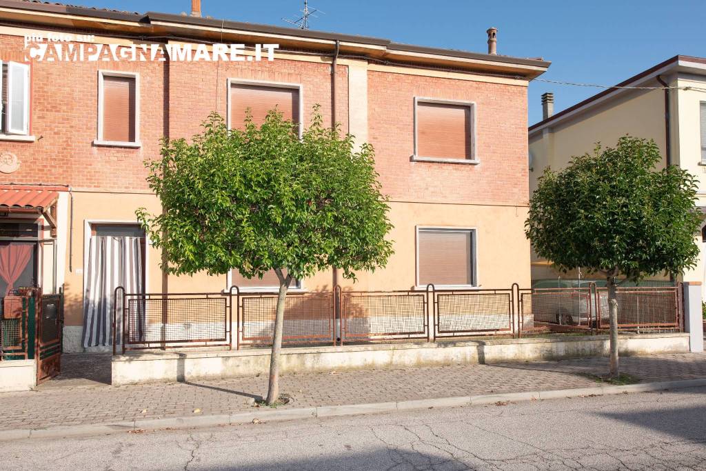 Villa in vendita a Fiscaglia via Quercia, 10/h