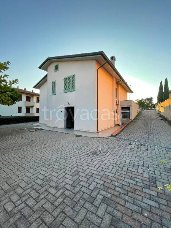 Villa in vendita a Cerreto Guidi via Fucecchiese, 1