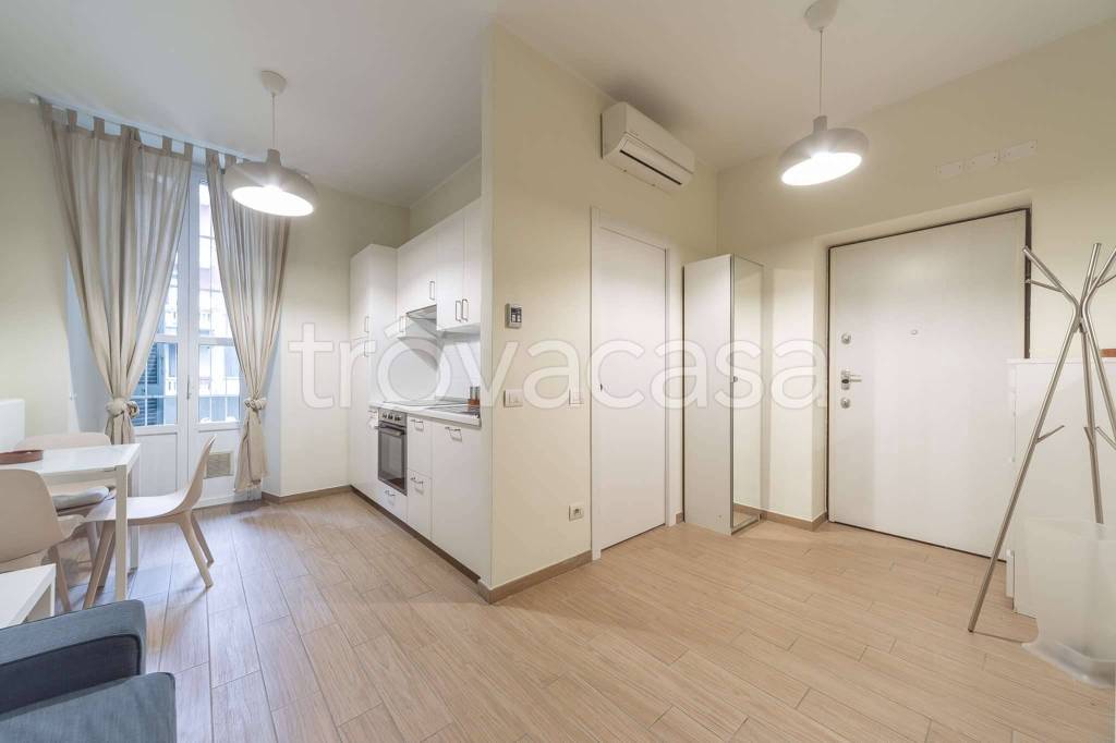 Appartamento in vendita a Milano viale Tibaldi 74