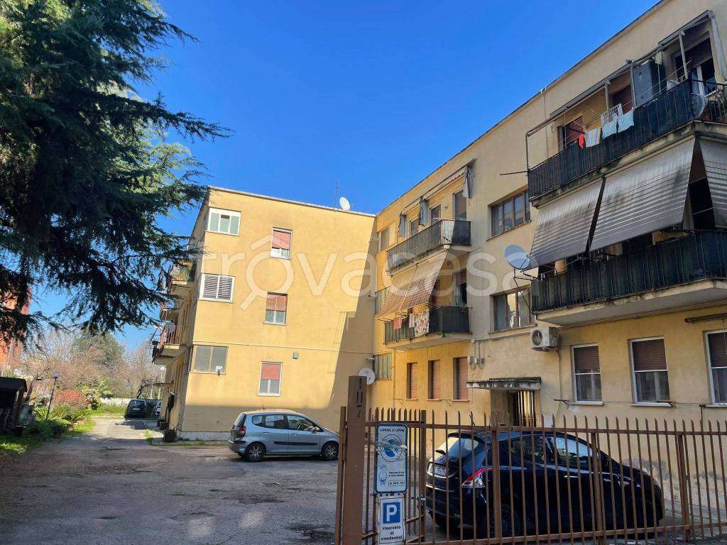 Appartamento in vendita a Latina piazza Orazio