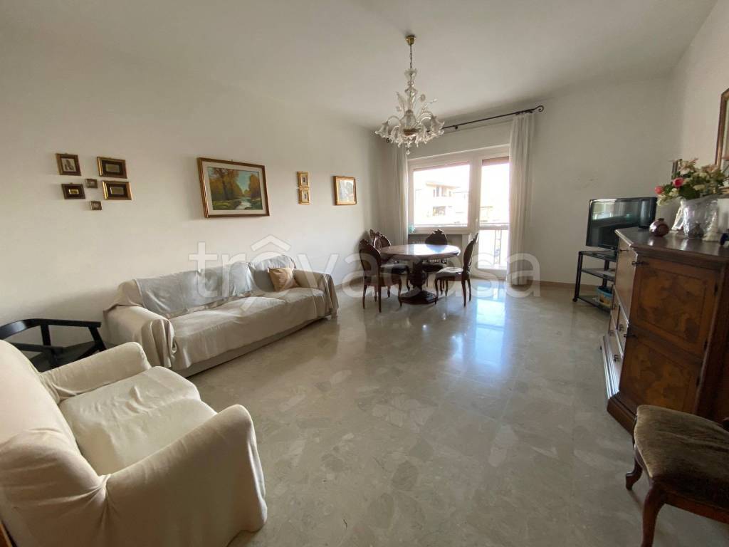 Appartamento in vendita a Pescara via Giacomo Puccini, 65
