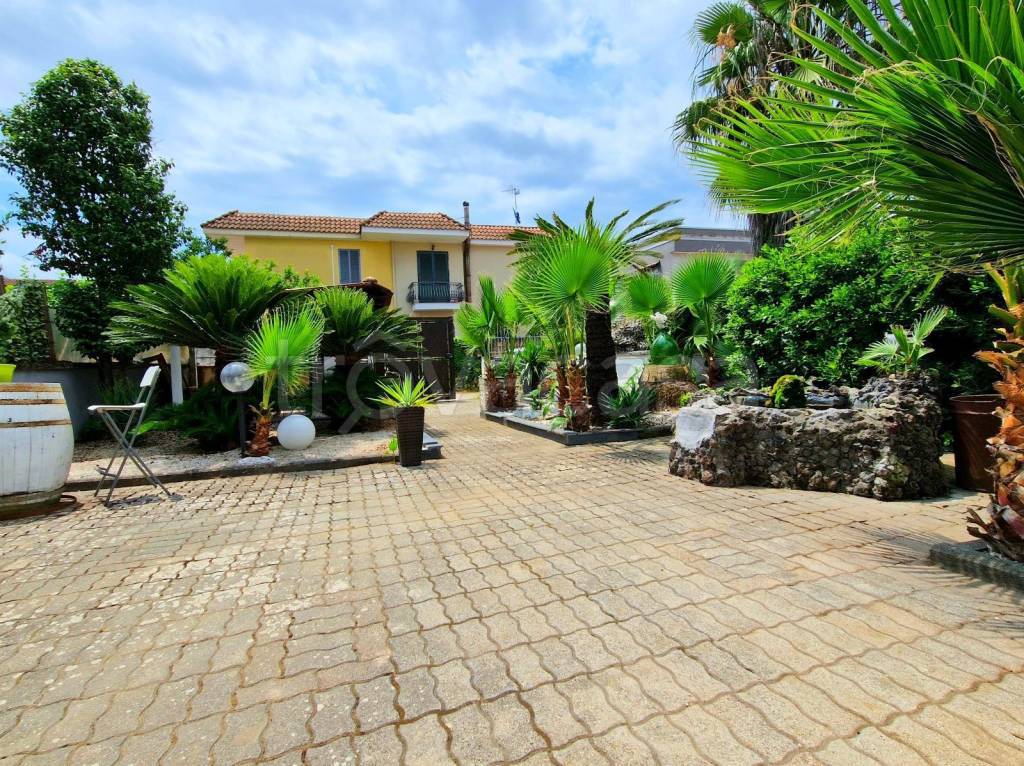 Villa a Schiera in in vendita da privato a Giugliano in Campania via Vicinale i Gelsi, 4