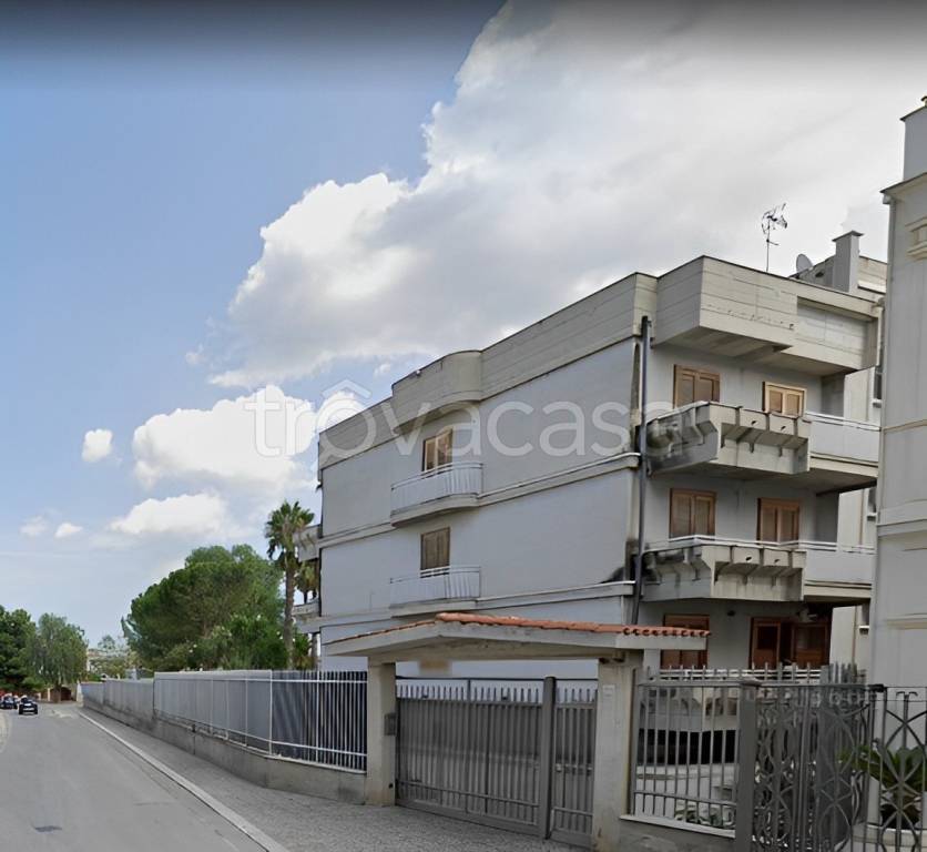 Garage in vendita a San Ferdinando di Puglia via Roma, 278