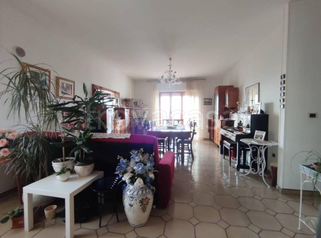 Villa in vendita a Castorano via Fonte Vecchia, 15
